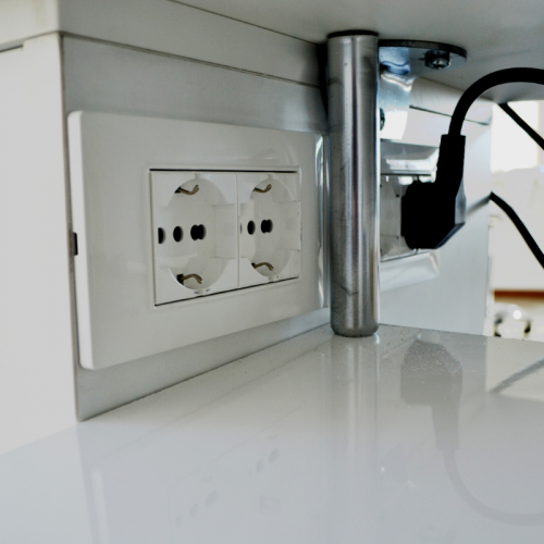 Маникюрные стол "310LX"